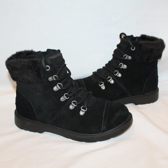 NIB UGG YOUTH 5 6 WOMENS 6.5-7 7.5-8 WATERPROOF BLACK SUEDE ANKLE BOOTS - Picture 2 of 8